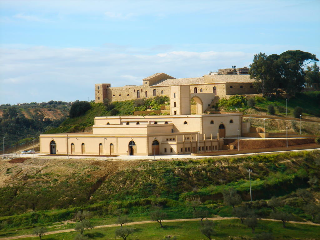 Wine Relais Feudi Del Pisciotto Villa Niscemi Eksteriør billede